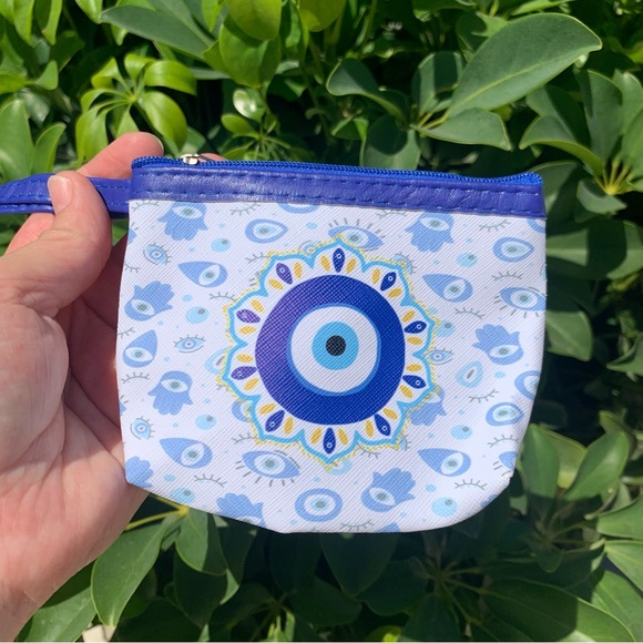 NEW Blue Evil Eye Wristlet Wallet - Picture 4 of 11